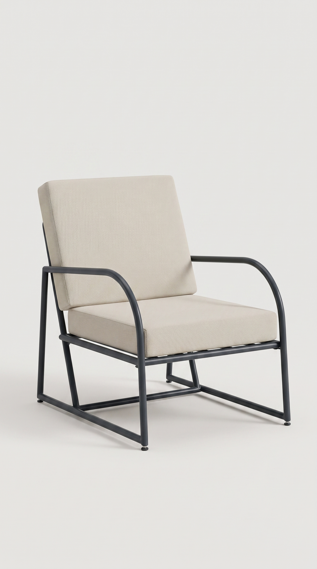 Brisa Lounge Chair